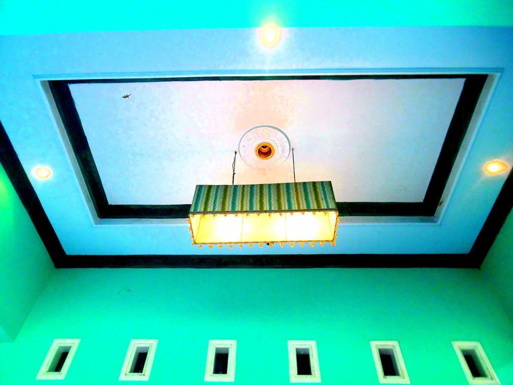 Hotel Lazy Monkey Senggigi Exteriér fotografie
