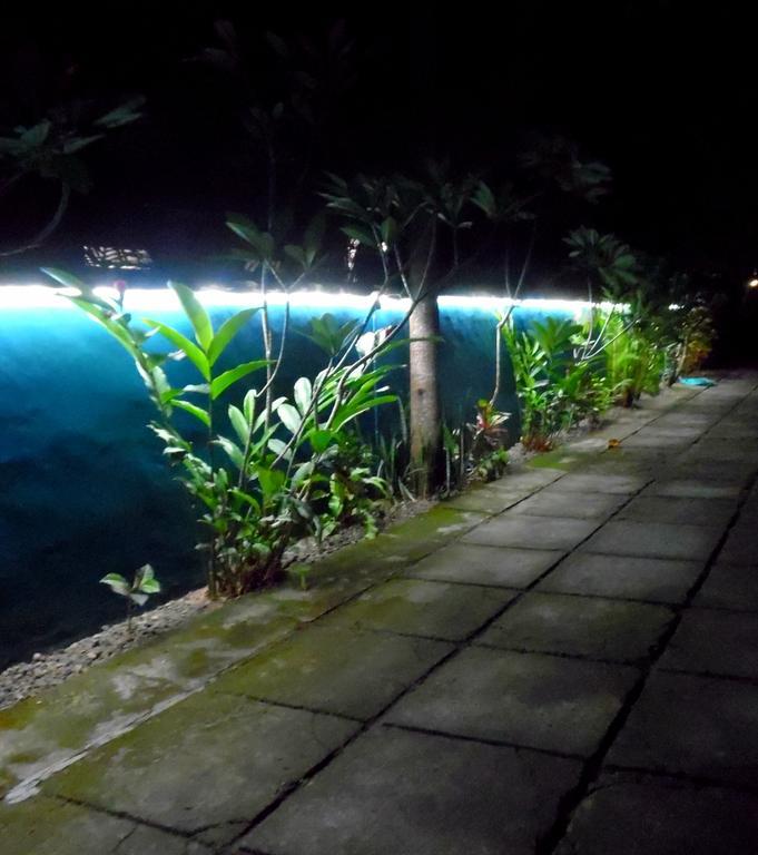 Hotel Lazy Monkey Senggigi Exteriér fotografie